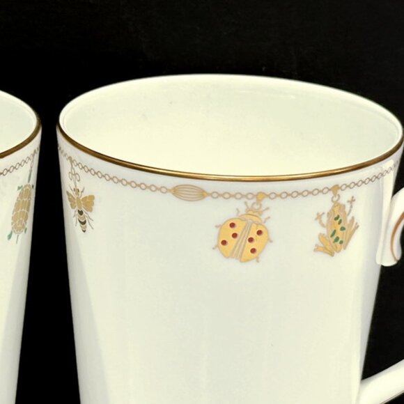 Pair of Monique Lhuillier "Charms" Mugs by Royal Doulton, Circa 2008 - Picture 3 of 11